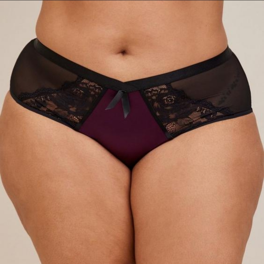 Torrid size 5 Satin And Lace Retro Tango Panties